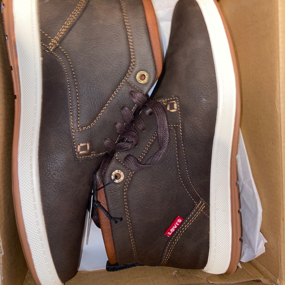 Levi’s high top Men’s Shoes